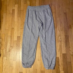 Nikes womens Medium joggers but fit like a large